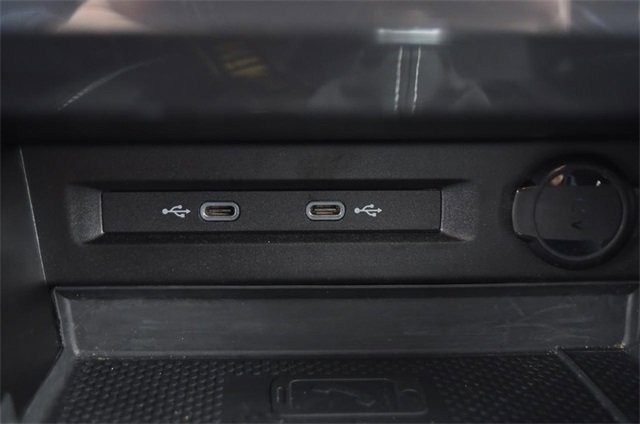 Certified 2022 Volkswagen Tiguan SE image 14