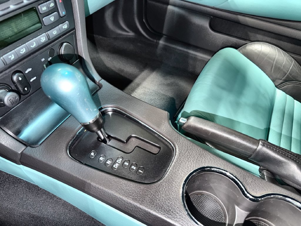 Used 2002 Ford Thunderbird RWD image 23