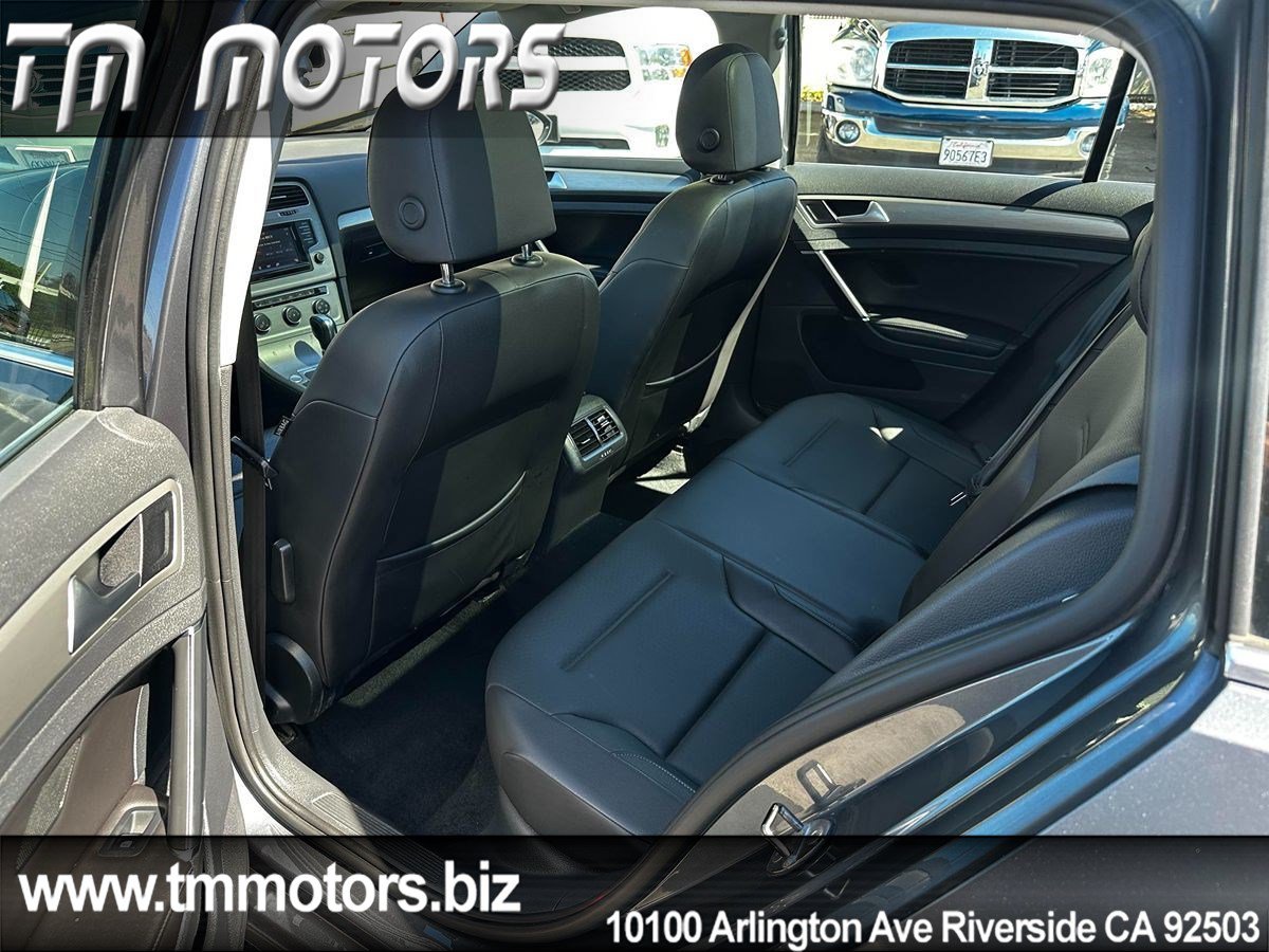 Used 2015 Volkswagen Golf SE FWD image 18