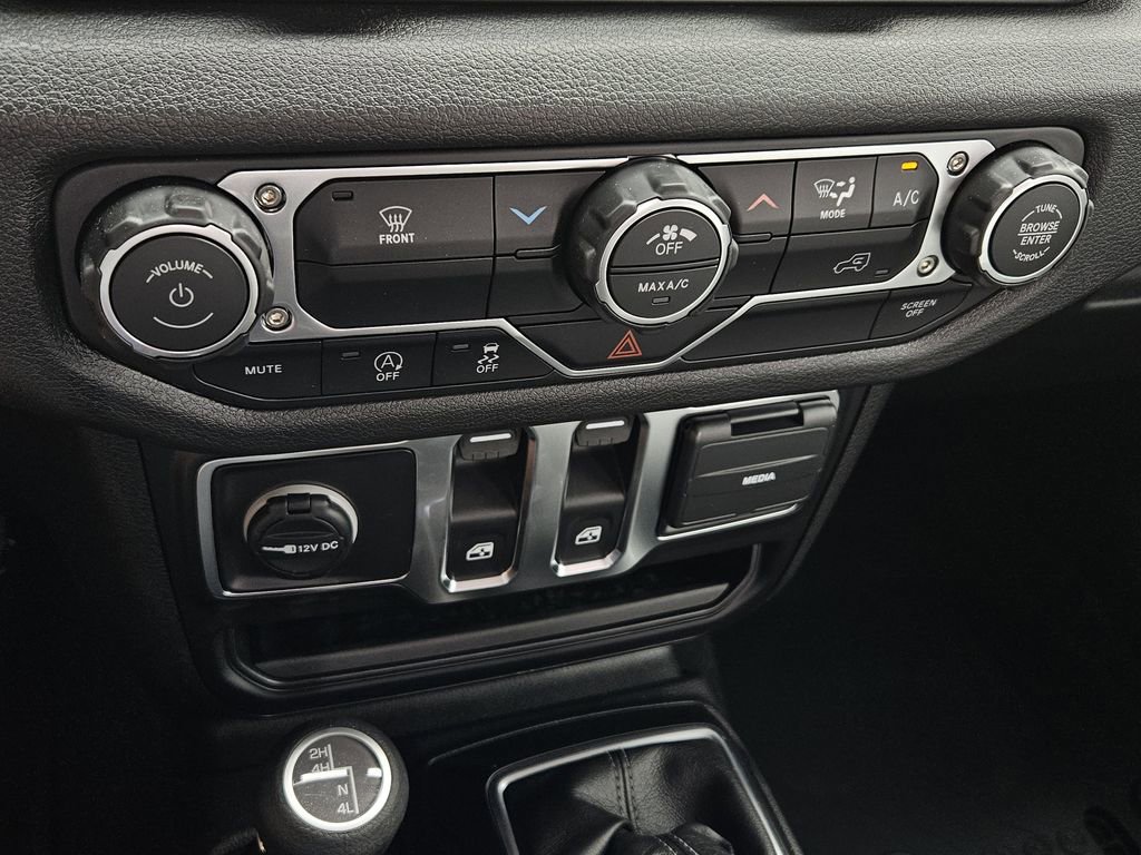 New 2026 Jeep Wrangler Sport AWD/4WD image 19