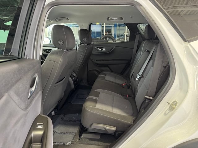 Used 2023 Chevrolet Blazer LT FWD image 8