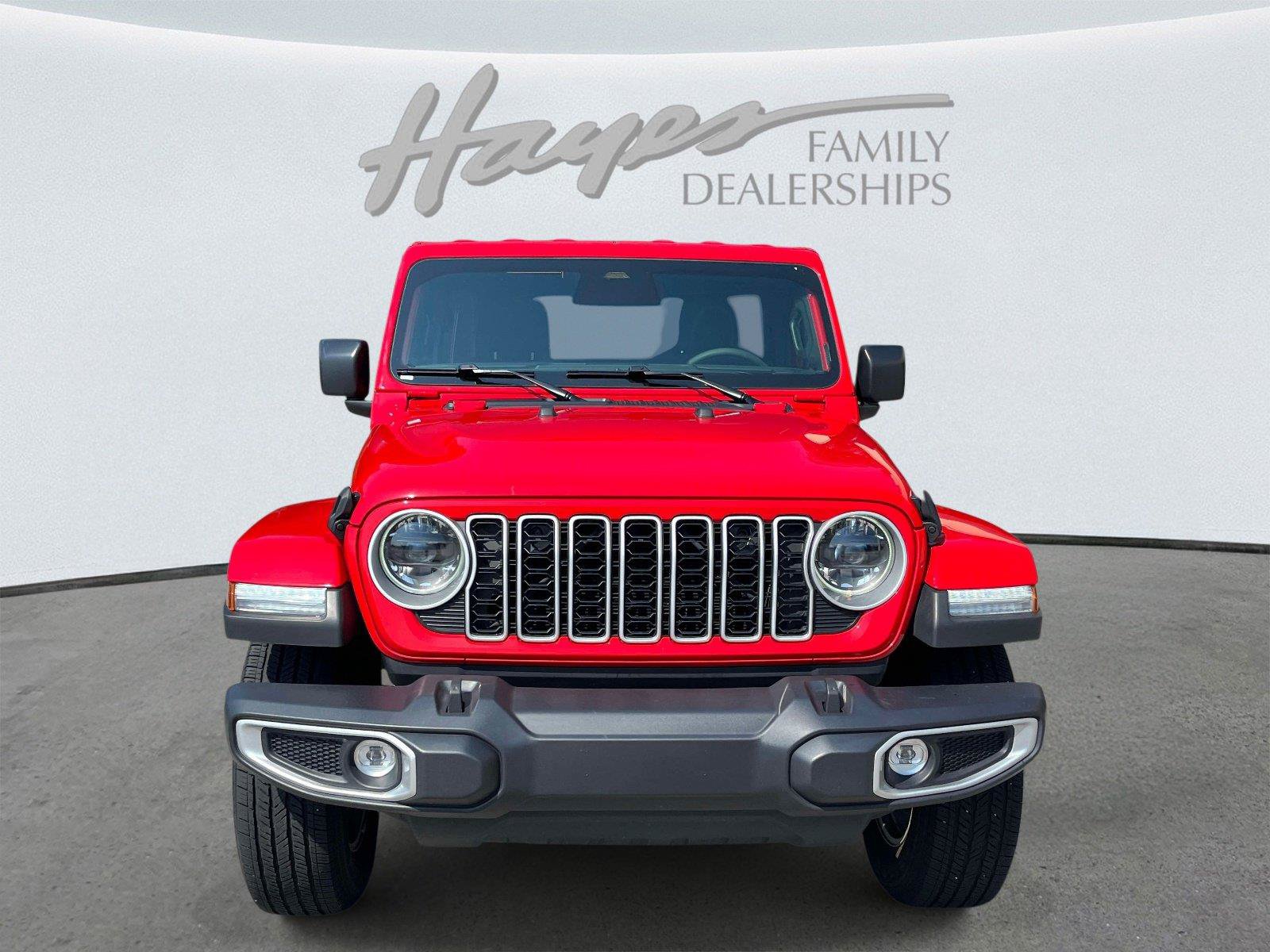 Used 2026 Jeep Wrangler Unlimited Sahara AWD/4WD image 8