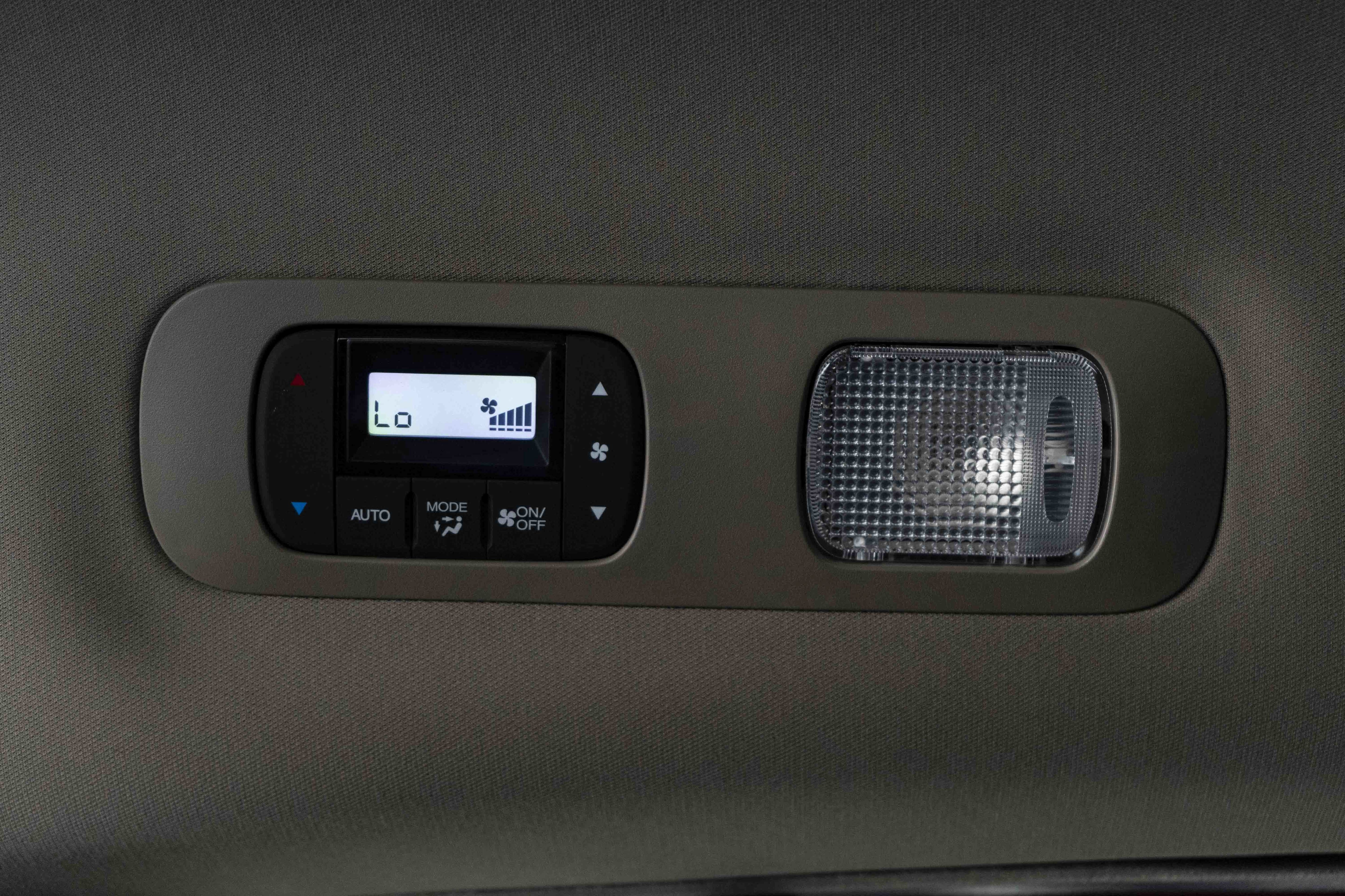 Used 2024 Honda Odyssey EX image 39