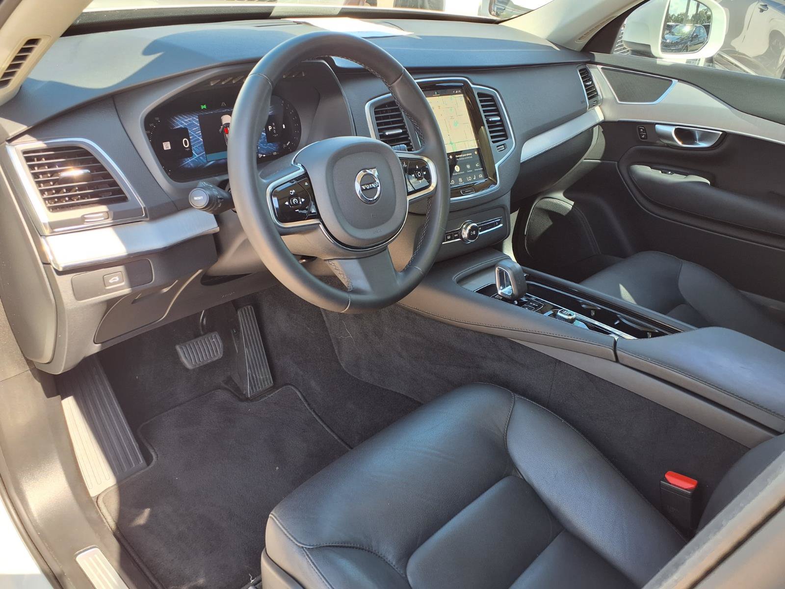 Certified 2024 Volvo XC90 B5 Core AWD/4WD image 21