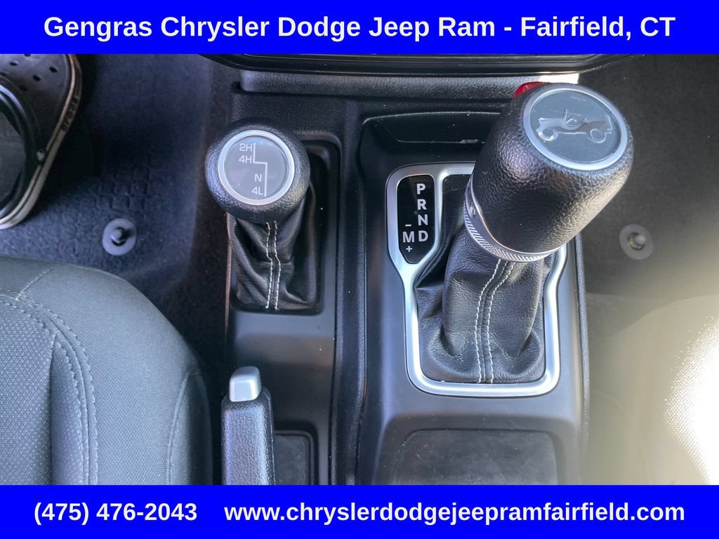 Used 2019 Jeep Wrangler Unlimited Sahara AWD/4WD image 54