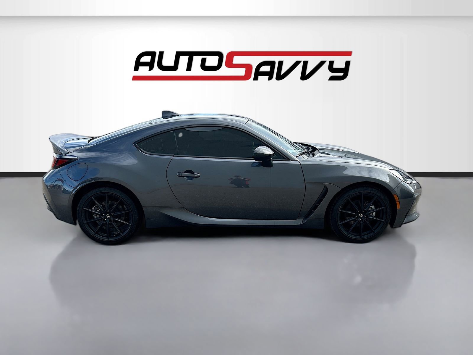 Used 2025 Toyota GR86 Premium w/ ALL Weather Mat Package (TMS) RWD image 8