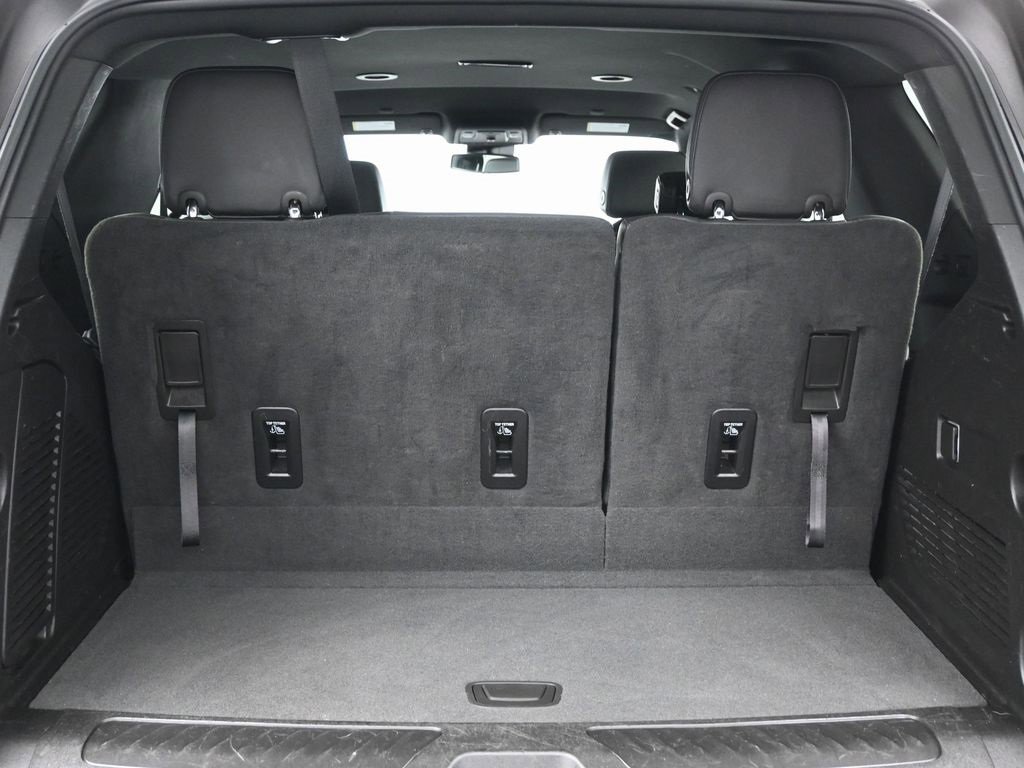 Used 2024 Chevrolet Tahoe LT image 13