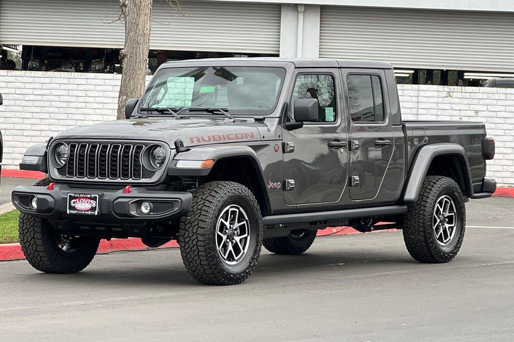 New 2026 Jeep Gladiator Rubicon w/ Safety Group AWD/4WD image 8