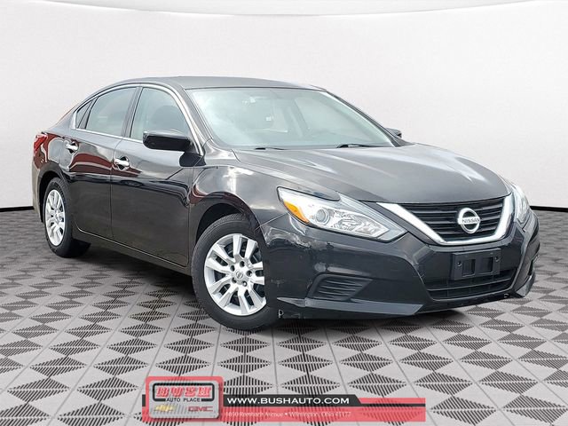 Used 2018 Nissan Altima 2.5 S w/ S Convenience Package image 1