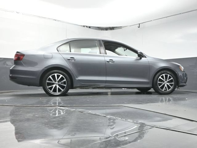 Used 2018 Volkswagen Jetta SE FWD image 36