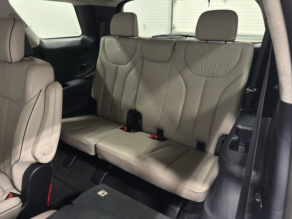 Used 2024 Hyundai Palisade Calligraphy image 30