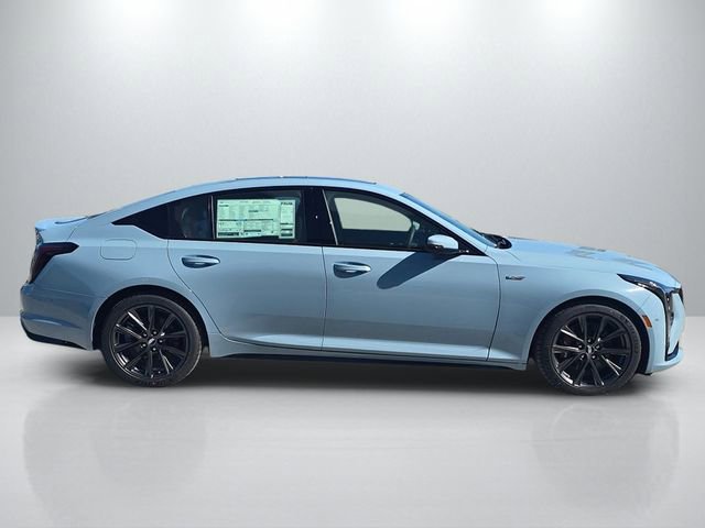 New 2026 Cadillac CT5 V image 4