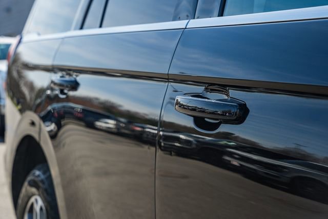 Used 2025 Ford Expedition Active image 24