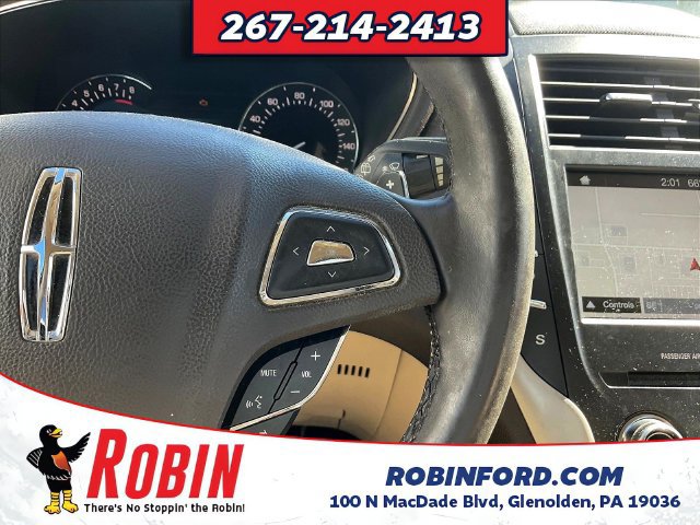 Used 2017 Lincoln MKC Select w/ Select Plus Package AWD/4WD image 14