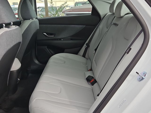 New 2026 Hyundai Elantra Limited FWD image 11