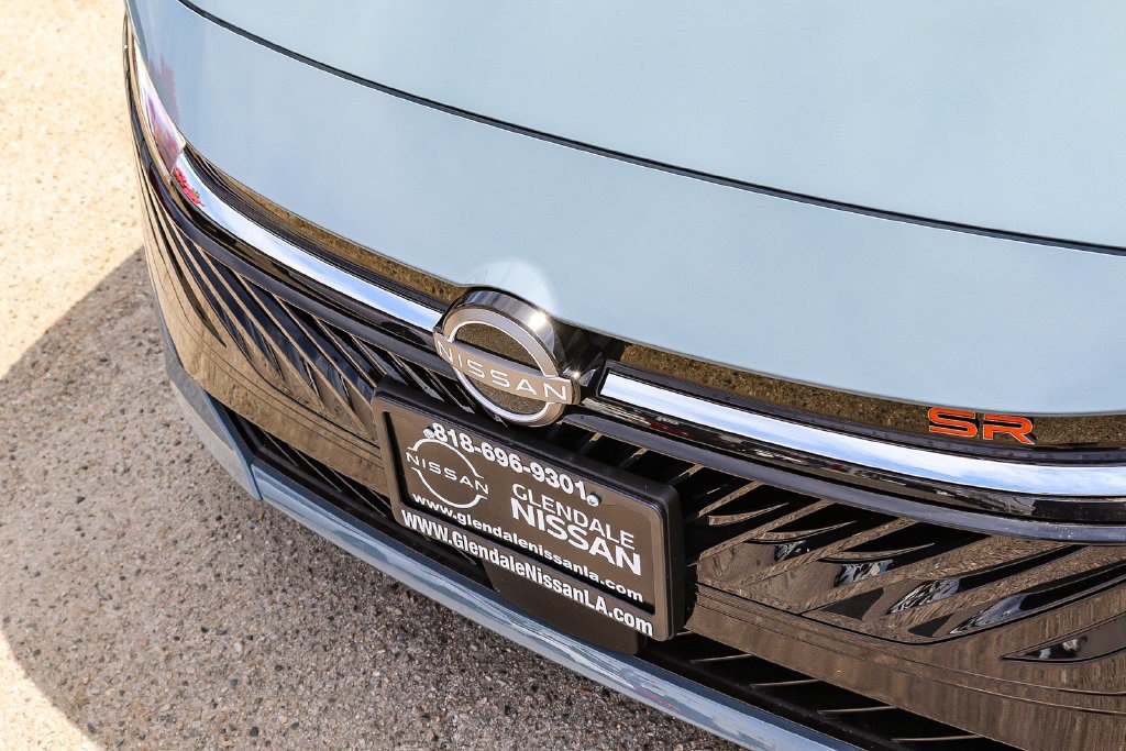 New 2027 Nissan Sentra SR w/ Floor Mat Package FWD image 5