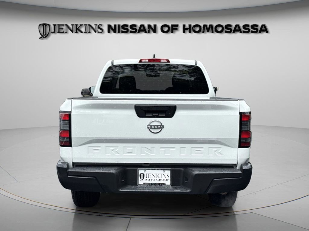 Certified 2024 Nissan Frontier S image 6