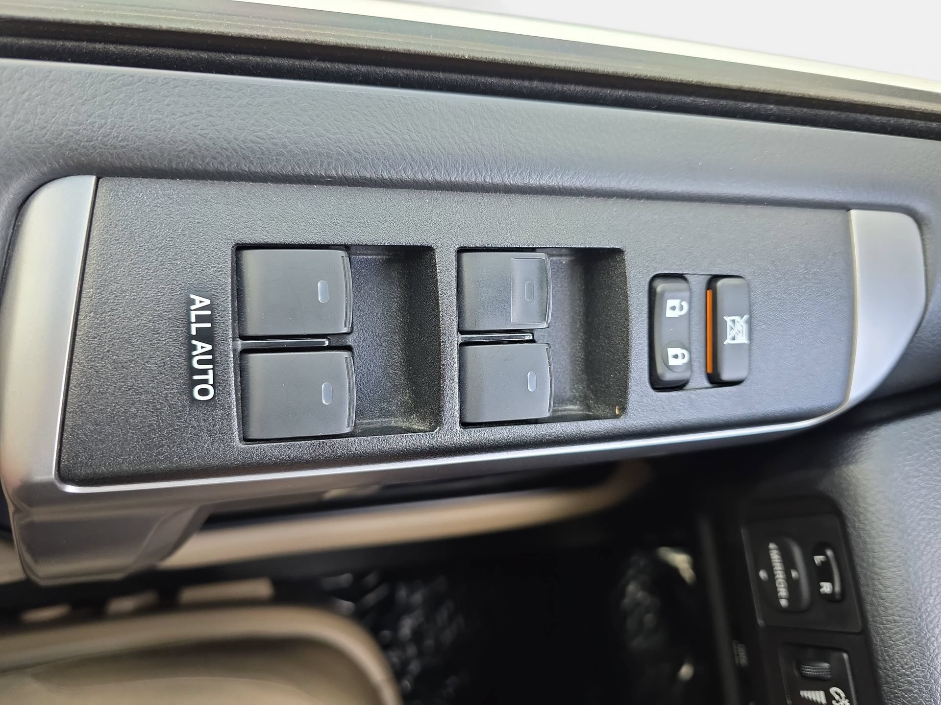 Used 2022 Toyota 4Runner SR5 RWD image 25