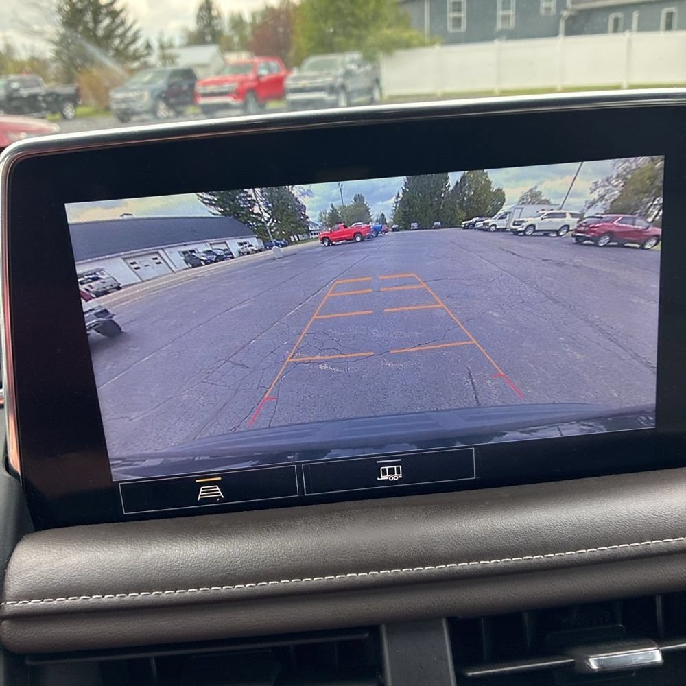 Used 2021 Chevrolet Tahoe LT AWD/4WD image 10