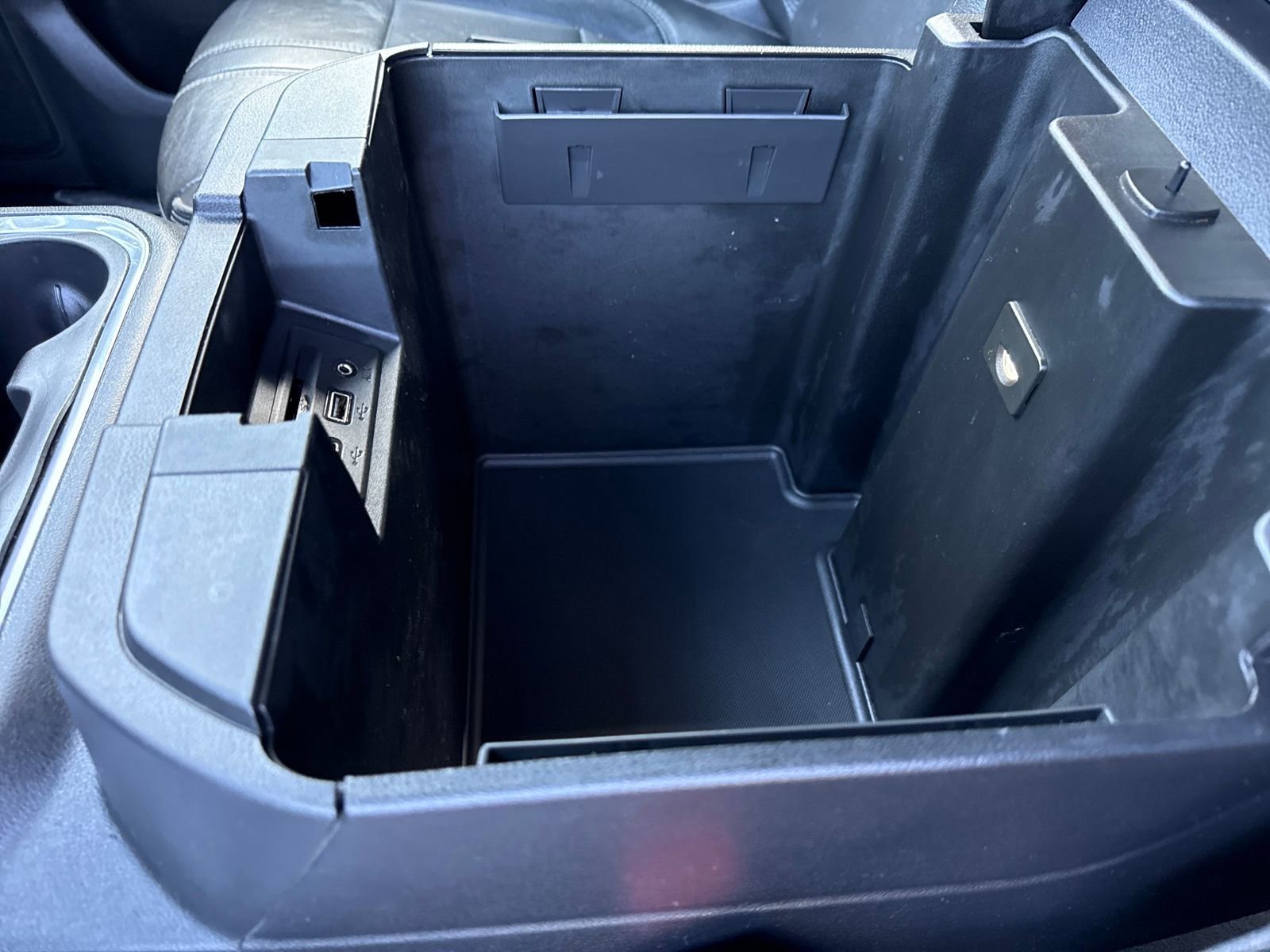 Used 2020 Chevrolet Silverado 2500 High Country w/ Z71 Off-Road Package image 26