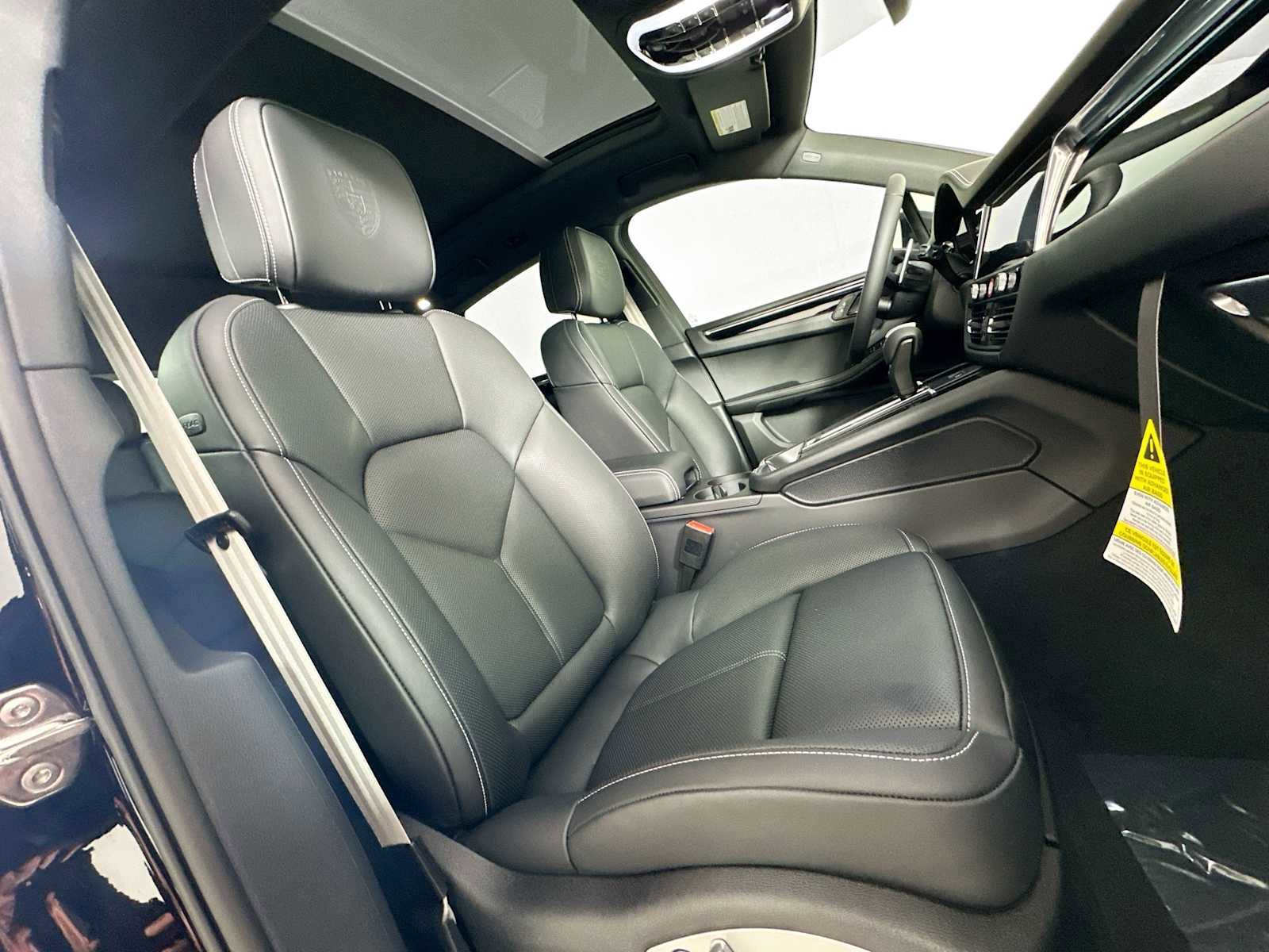 New 2025 Porsche Macan S image 29