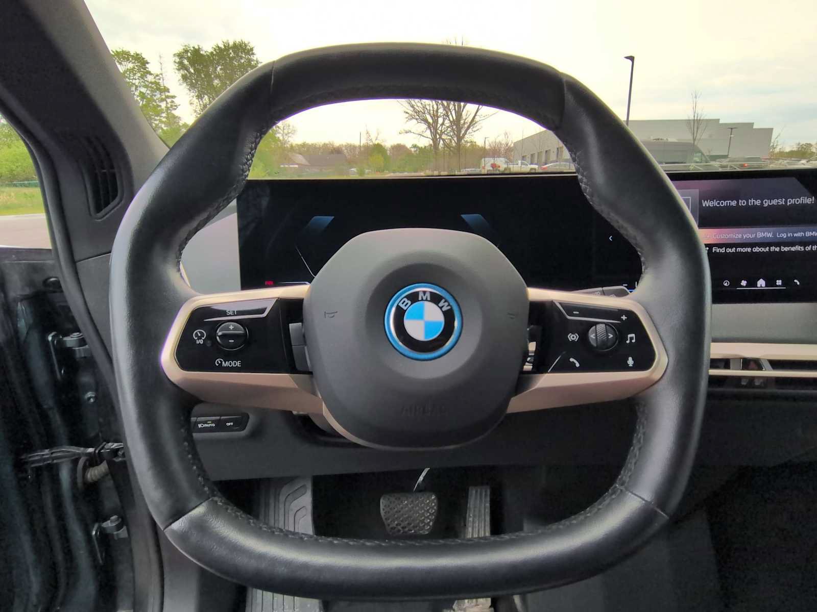 Certified 2024 BMW iX xDrive50 w/ Convenience Package AWD/4WD image 23