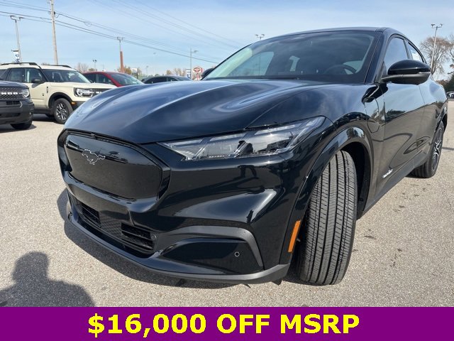 New 2025 Ford Mustang Mach-E Premium image 29