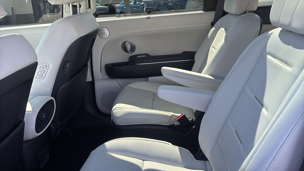 Used 2026 Hyundai Palisade Calligraphy image 32