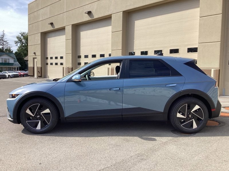 New 2027 Hyundai Ioniq 5 SE AWD/4WD image 5