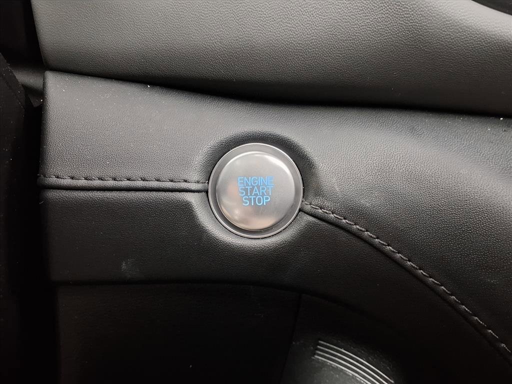 Used 2021 Hyundai Santa Fe Limited image 12