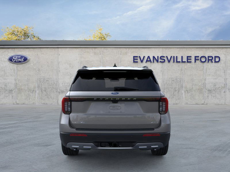New 2026 Ford Explorer Active w/ Active Comfort Package image 5