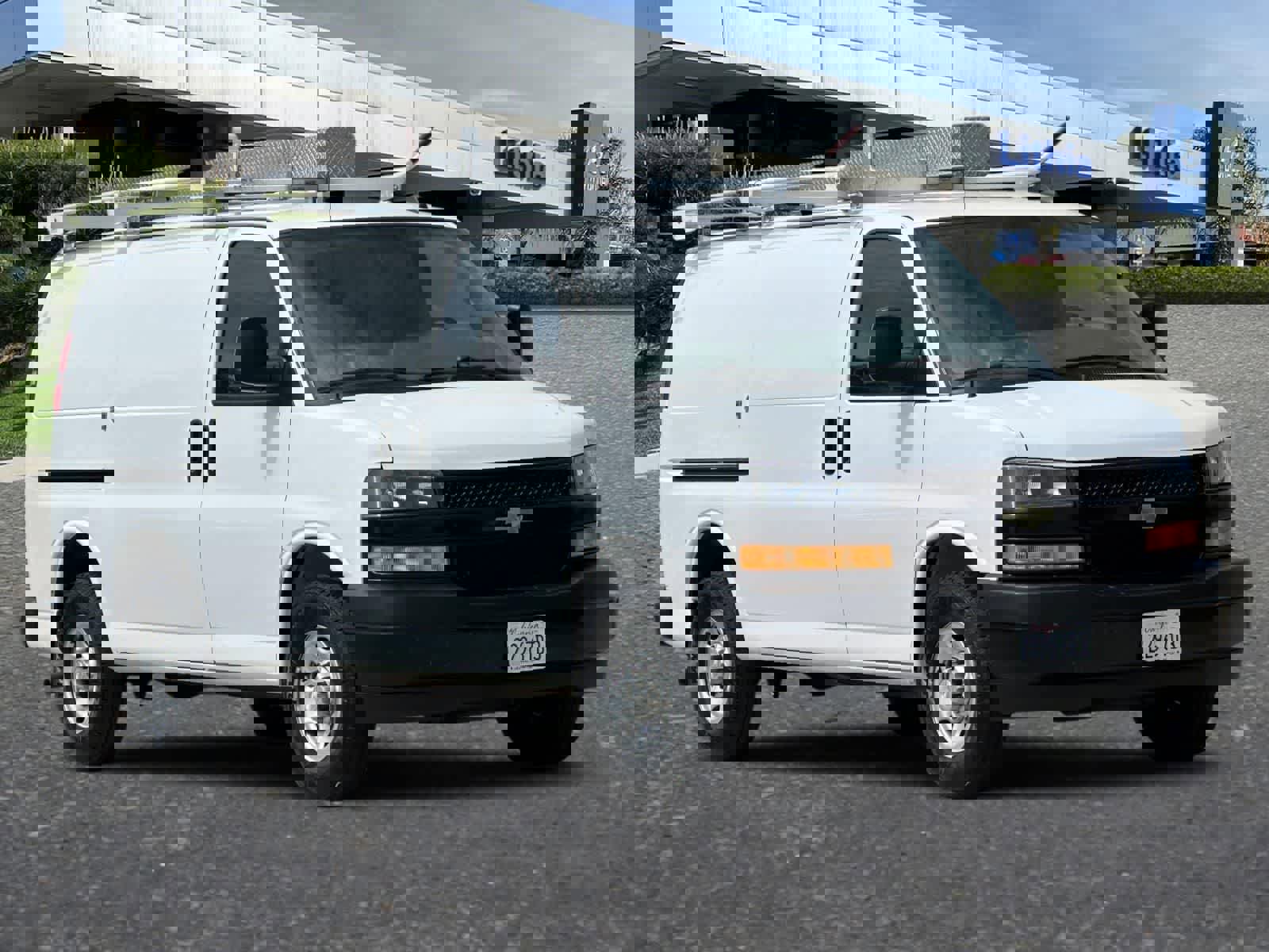 Used 2021 Chevrolet Express 2500 w/ Communications Package image 10