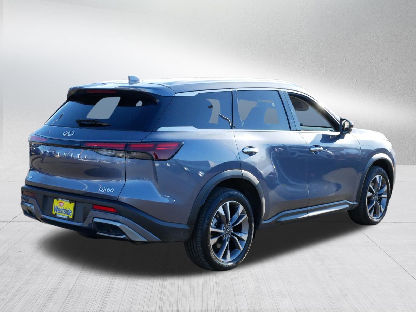 Used 2022 INFINITI QX60 Luxe image 7