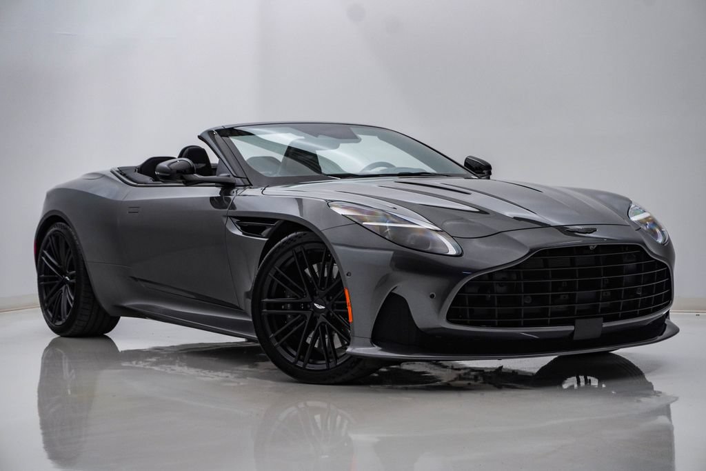 Used 2024 Aston Martin DB12 Convertible RWD video 1