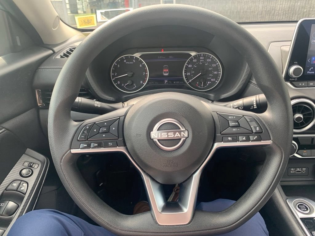 Certified 2025 Nissan Sentra SV FWD image 14