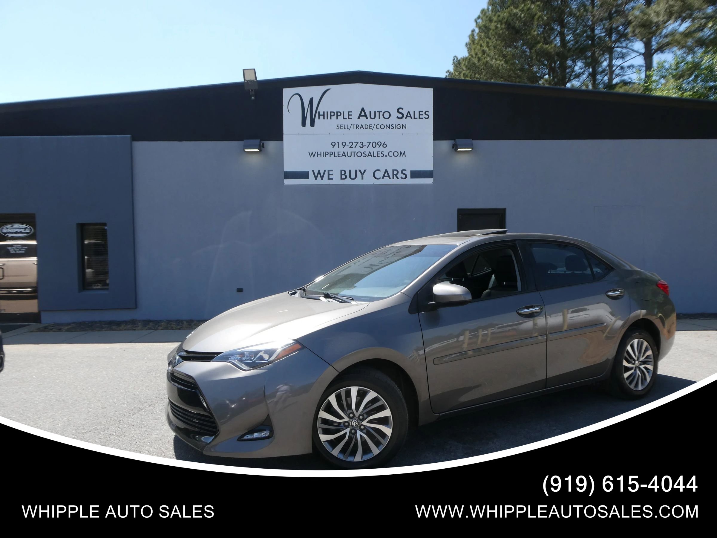 Used 2017 Toyota Corolla XLE FWD image 1