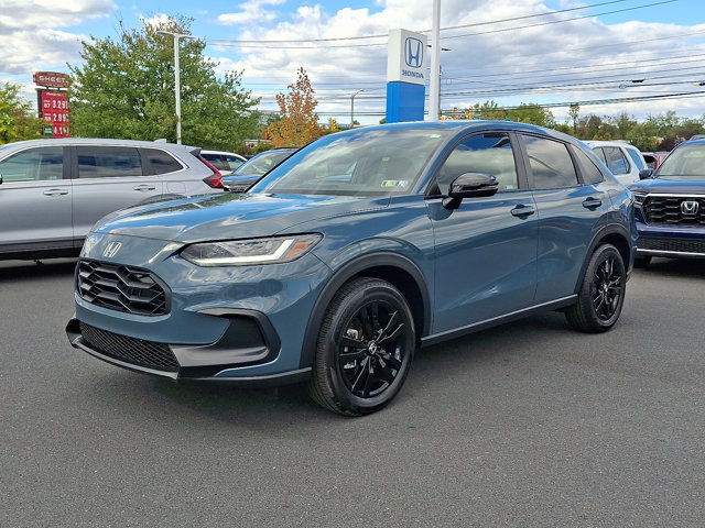 Certified 2026 Honda HR-V Sport image 3