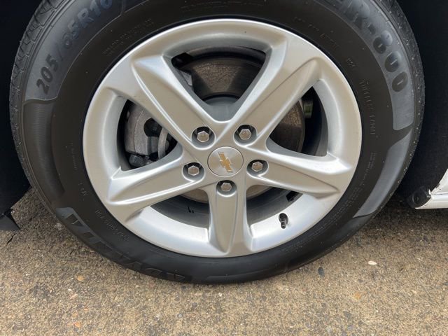 Used 2023 Chevrolet Malibu LT image 17