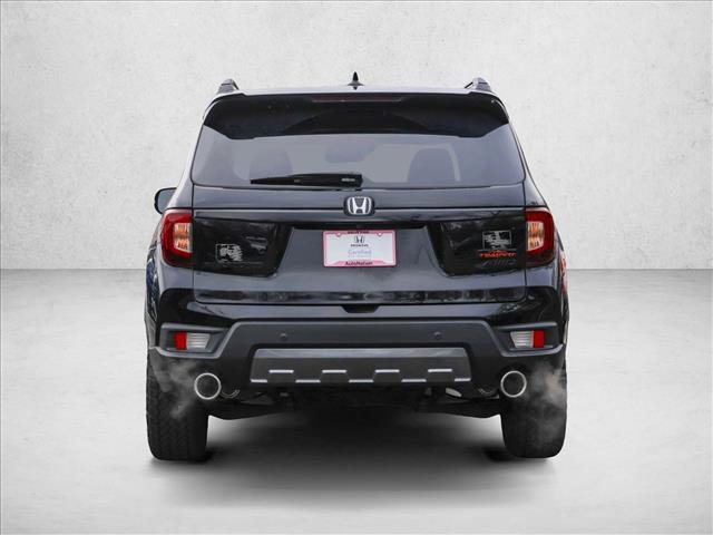 Certified 2025 Honda Passport TrailSport image 6