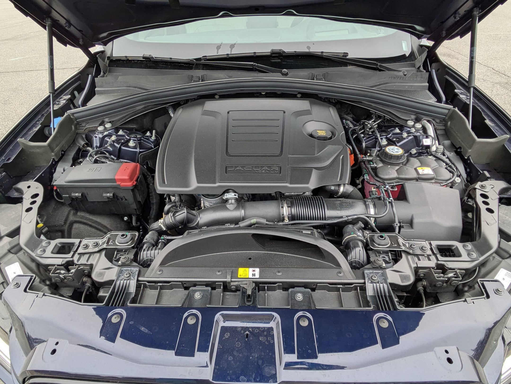 New 2026 Jaguar F-PACE R-Dynamic S image 31