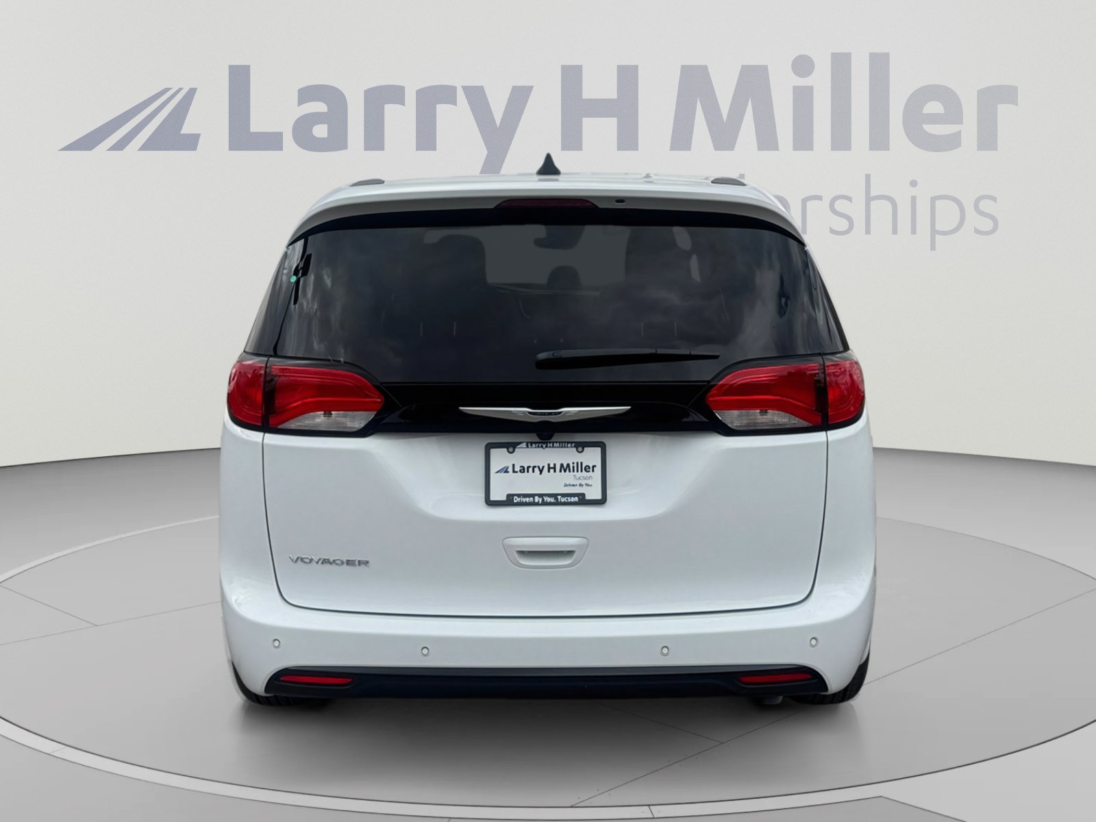 New 2026 Chrysler Voyager LX FWD image 4