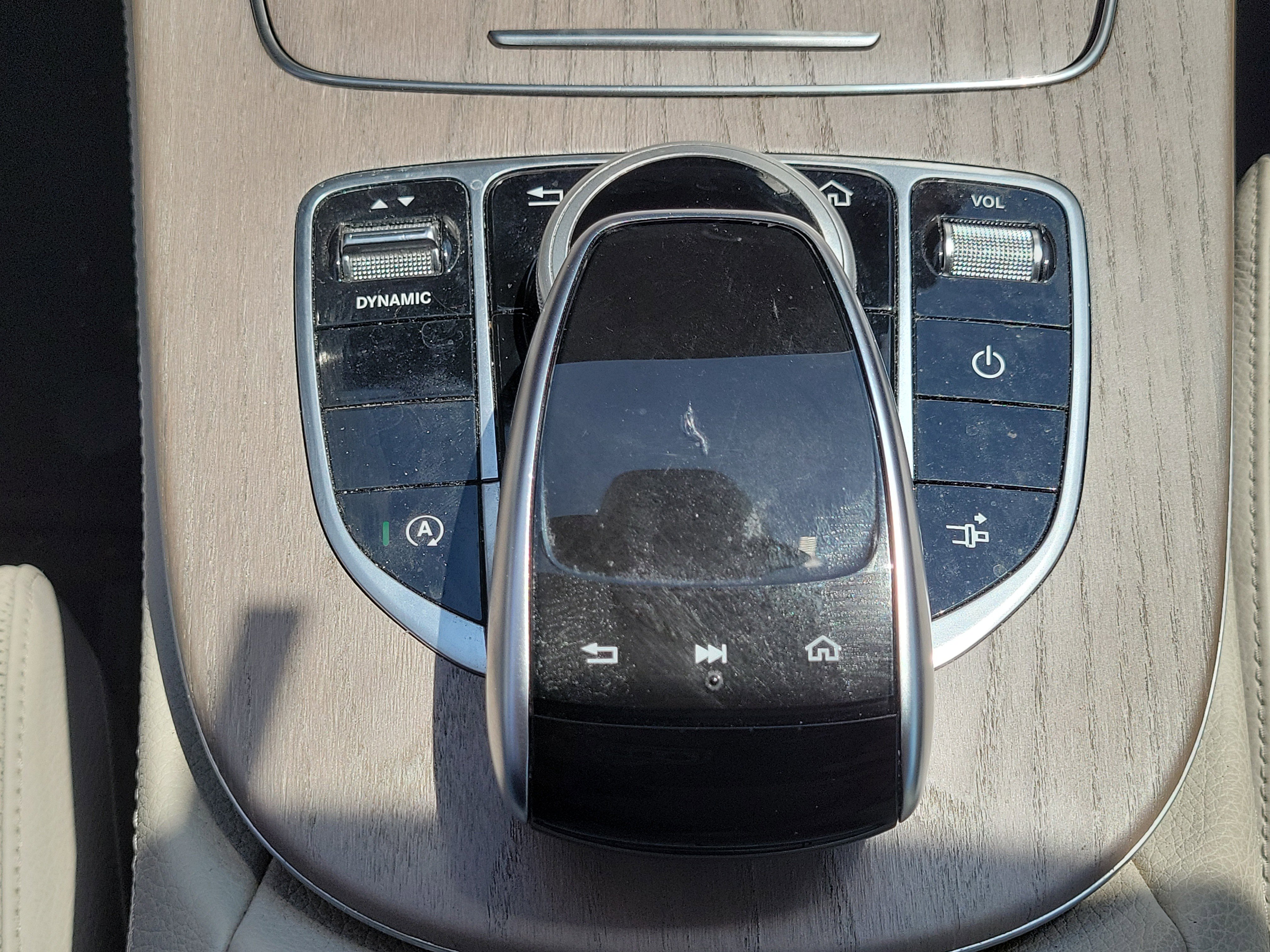 Used 2019 Mercedes-Benz E 450 Cabriolet image 27