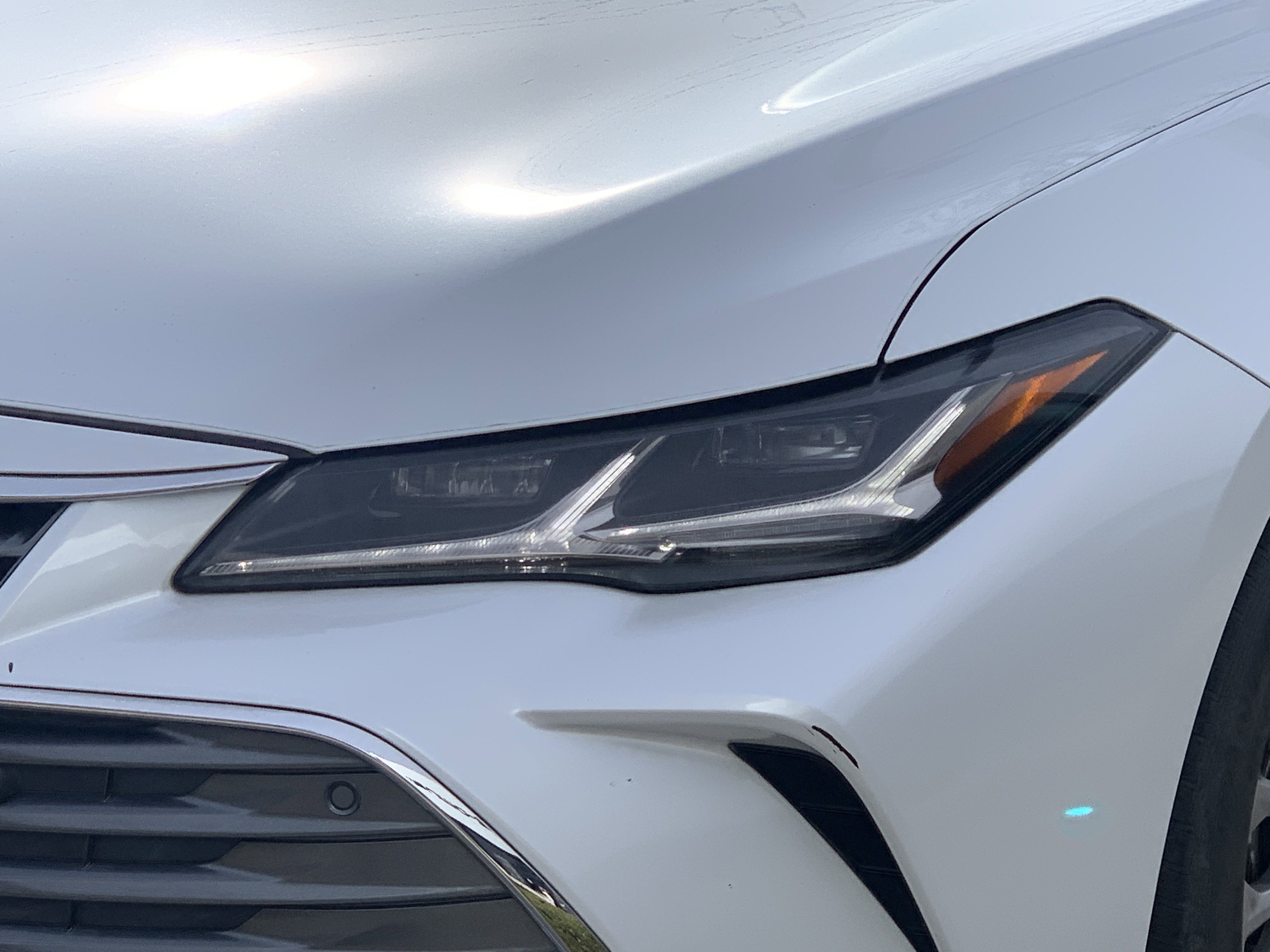 Used 2021 Toyota Avalon Limited w/ Advanced Safety Package image 6