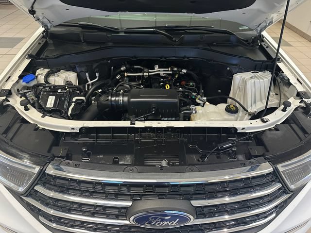 Used 2023 Ford Explorer XLT w/ Equipment Group 202A AWD/4WD image 28