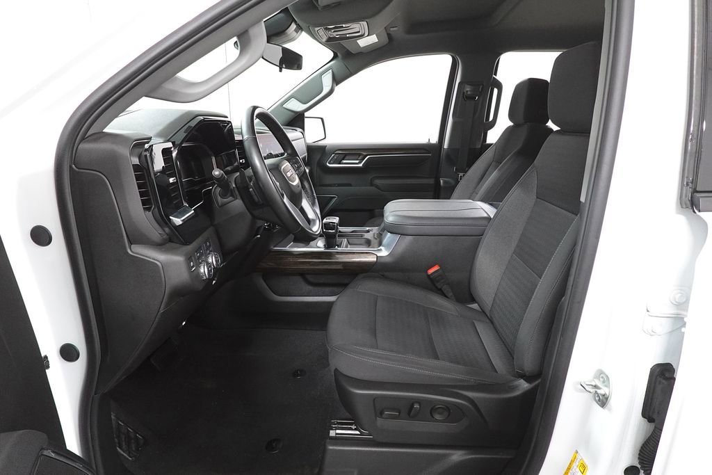 Used 2025 GMC Sierra 1500 Elevation w/ X31 Off-Road Package image 24
