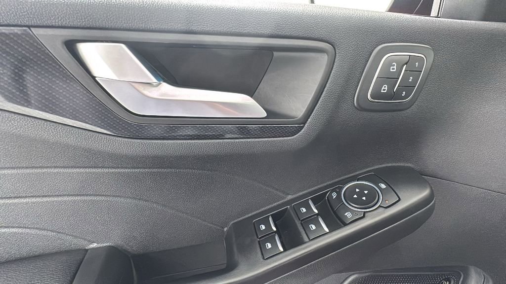 Used 2024 Ford Escape ST-Line Elite w/ Premium Technology Package image 20