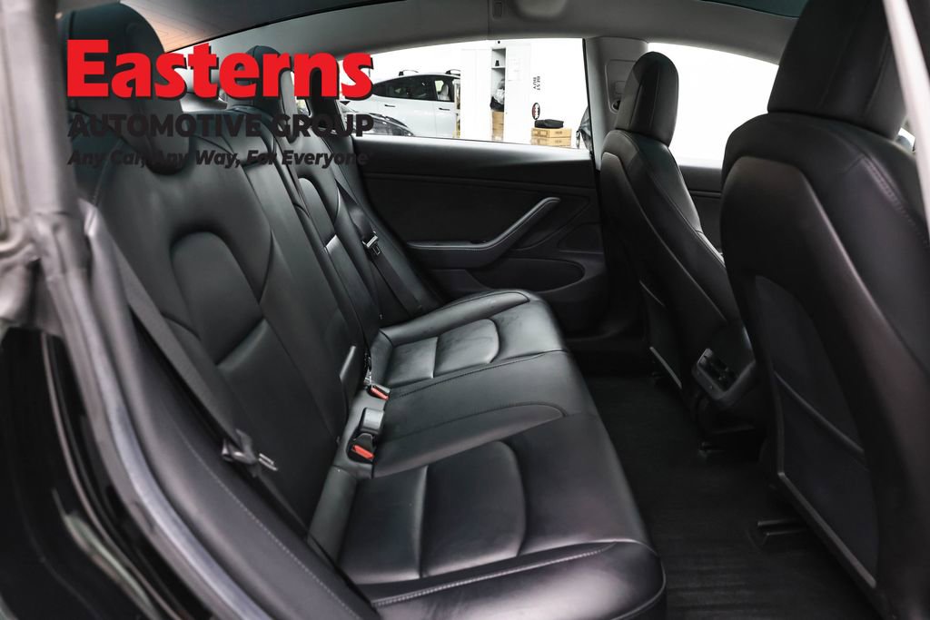 Used 2019 Tesla Model 3 Standard Range RWD image 16