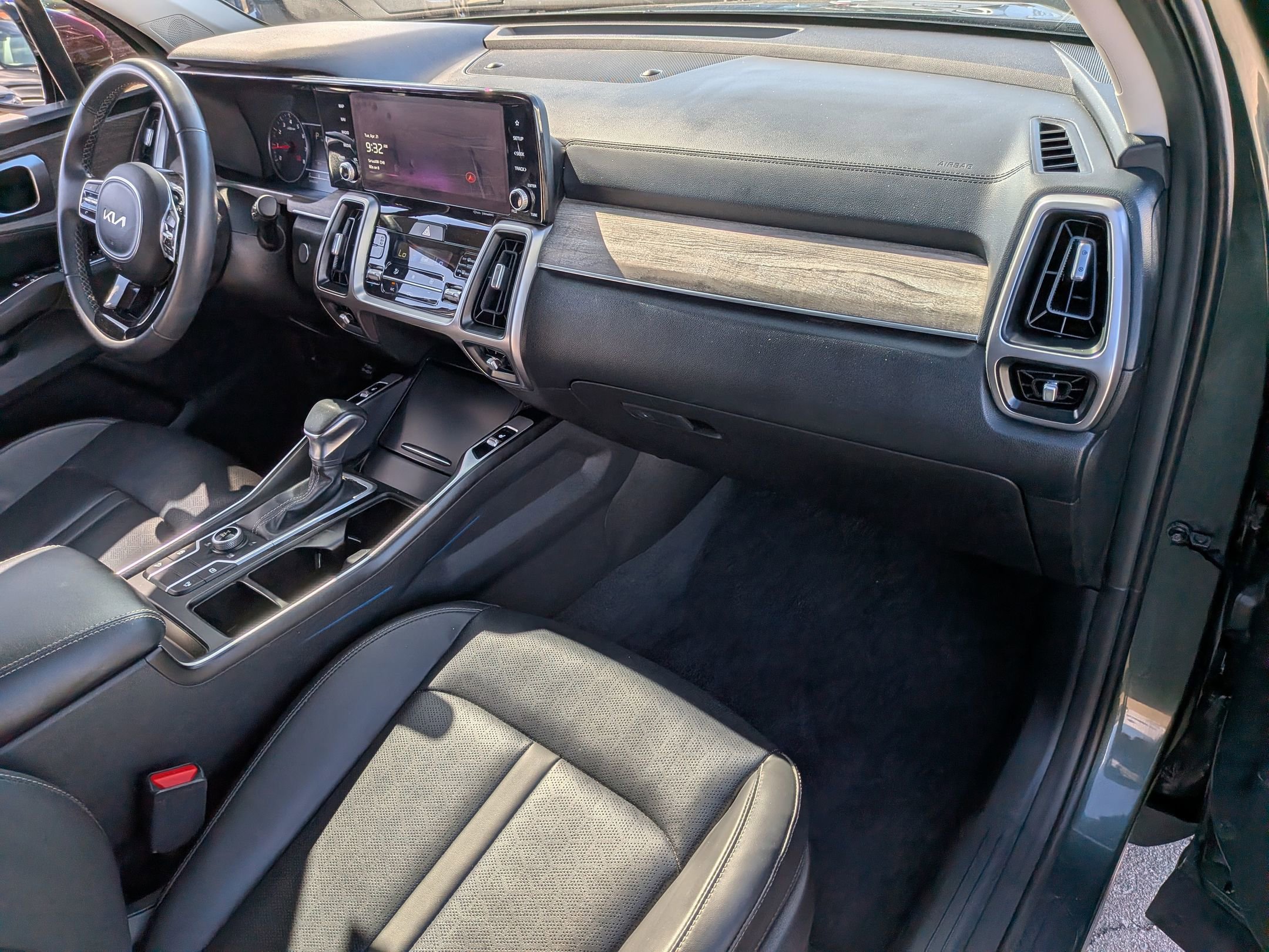 Used 2023 Kia Sorento S AWD/4WD image 35