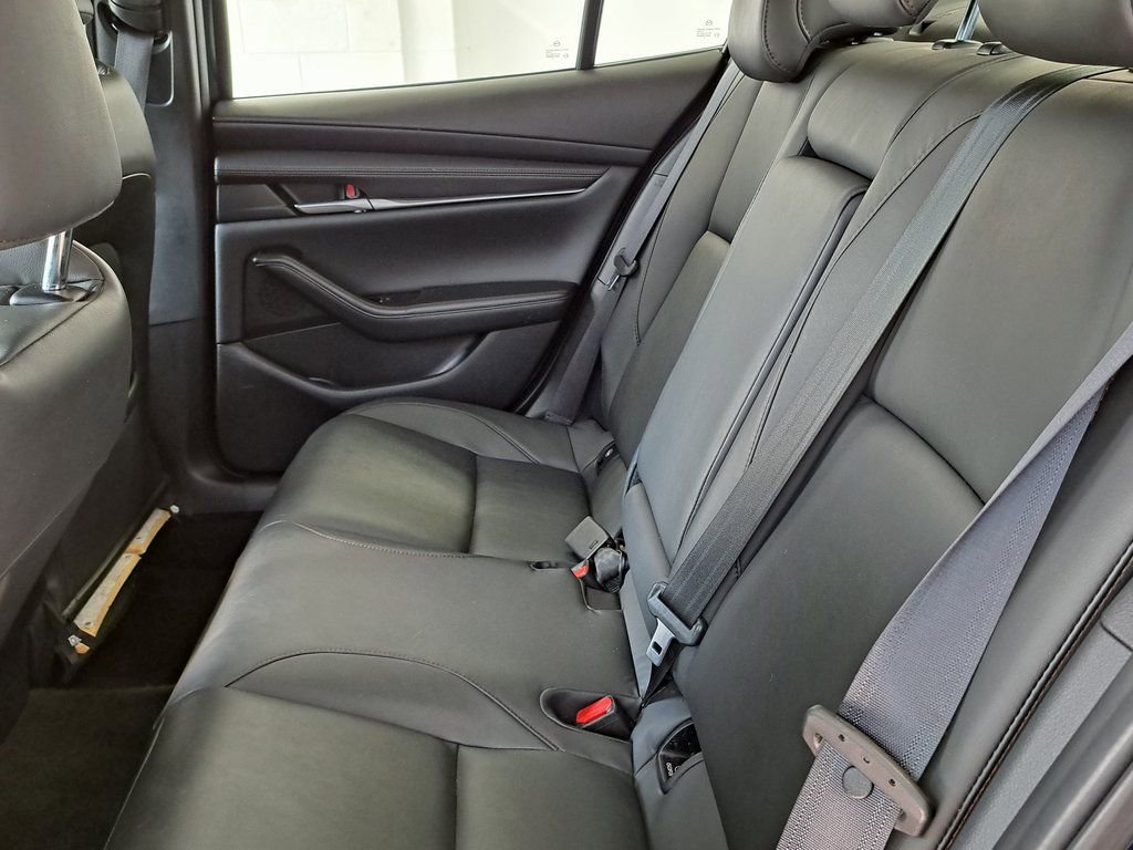 Used 2024 MAZDA MAZDA3 s image 25