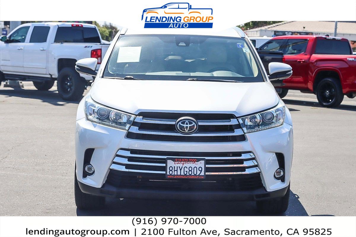 Used 2019 Toyota Highlander Limited image 6